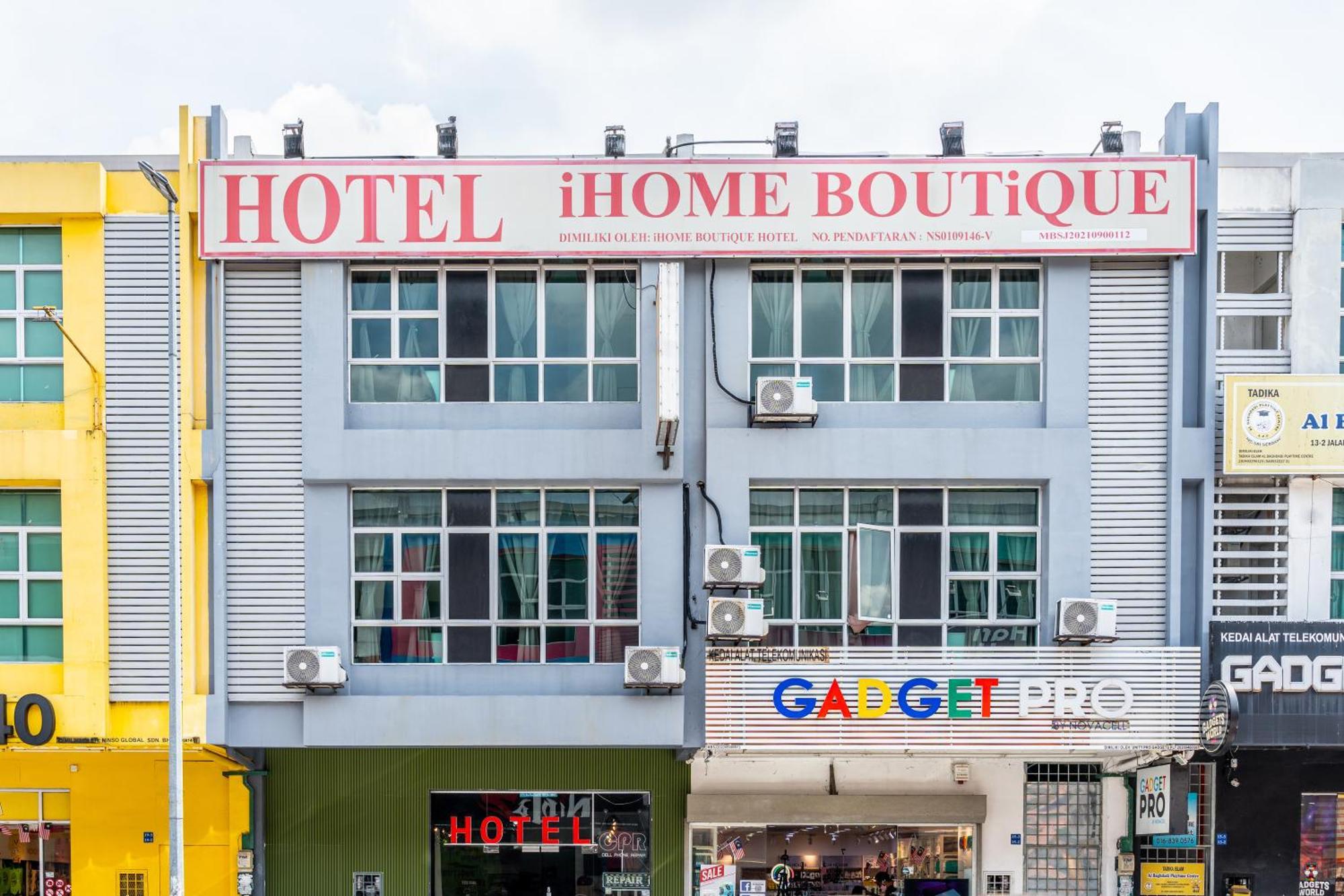 Ihome Boutique Hotel Seri Kembangan Exterior photo