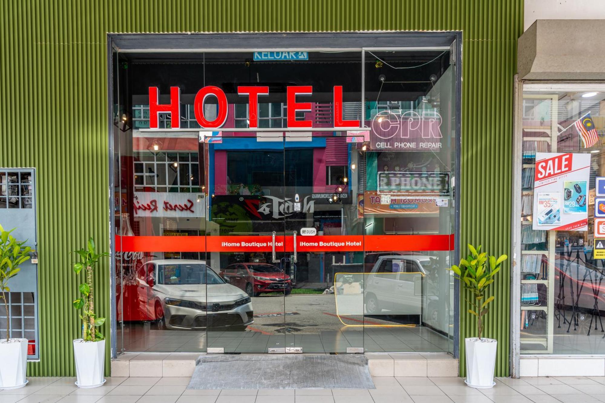 Ihome Boutique Hotel Seri Kembangan Exterior photo